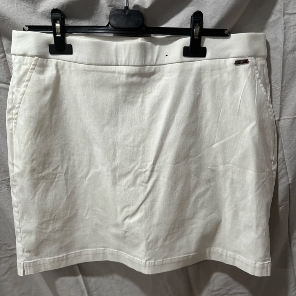 Rafaella Elegant White Skort